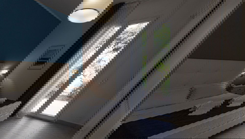 SMALL LUXURY APARTMENT WITH POOL - Foto 1, Habitación