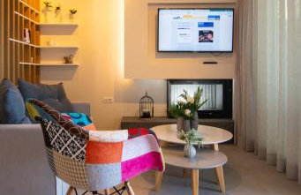 LENICO Seafront Villa - Photo 21