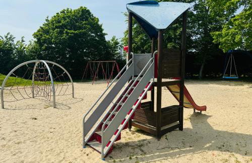 Rosa - Bournemouth Holiday Home - Photo 12