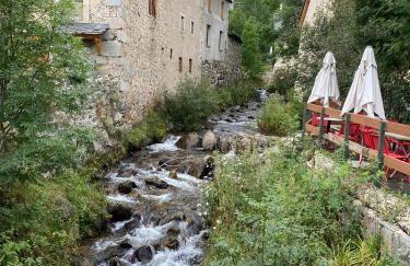Maison Familiale Style Chalet - Centre village - Foto 37