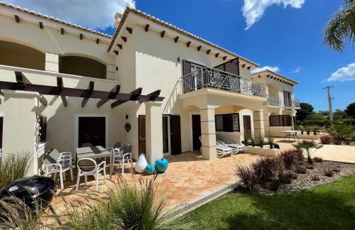 Villa Cascata, 3 bedroom, Pool, close to Olhos de Agua - Foto 36