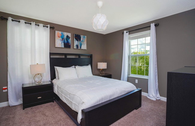 Stunning 9 Bd Single Family w/ Pool @ Champions Gate 1508 - Photo 43