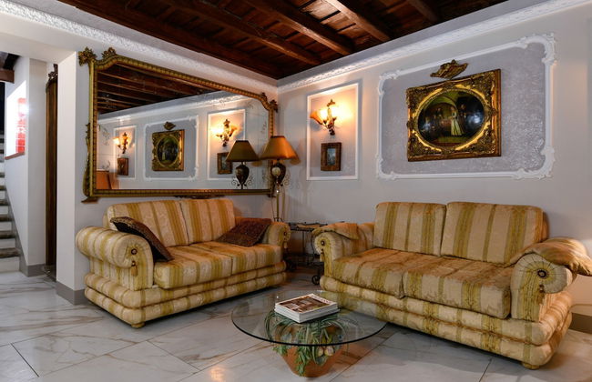 Dolce Vita in Rome With 2 Bedrooms and 1 Bathrooms - Photo 9