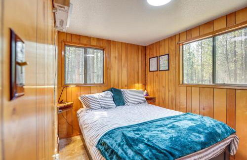 1 Mi to State Park Peaceful La Pine Cabin with Deck - Foto 9