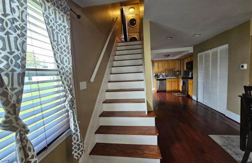 Two Story Queen Primary - Foto 11