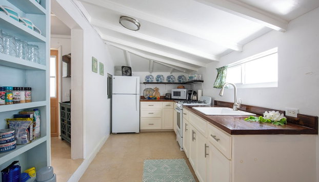 Harbour Island Haven: Newly Remodeled Cottage Near Pink Sands Beach - Foto 3, Cocina privada