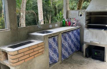 Casa de campo com muito verde e paz, 2 quartos, Wi-Fi, churrasqueira, deck, trilha - Foto 48