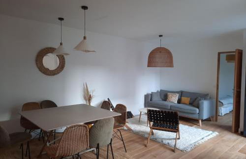 Gite Au Coeur de Tours, familial avec jardin au calme, parking - Photo 11