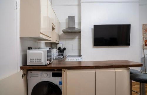 Modern 1-Bed South Bank, 4-Min Walk to Waterloo - Foto 8