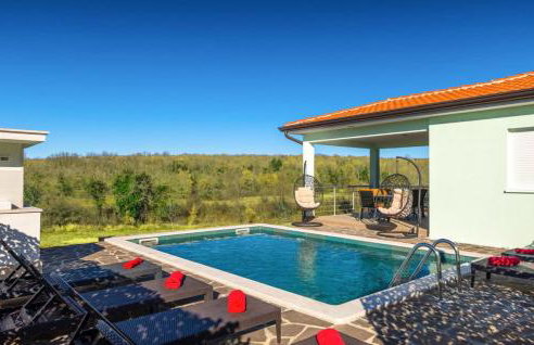 Beautiful villa Petar with pool in Brtonigla - Foto 28