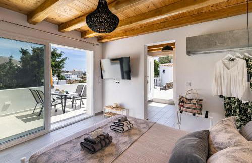 Restia Seaside Apartment II, 50m from Megas Gialos Beach - Foto 2