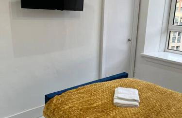Cheerful 2 Bedroom Homely Apartment, Sleeps 4 Guest Comfy, 3x Double Bed, Parking, Free WiFi, Suitable For Business, Leisure Guest,Glasgow, Glasgow West End, Near City Centre, Perfect For Common Wealth Games 2026 - Foto 12