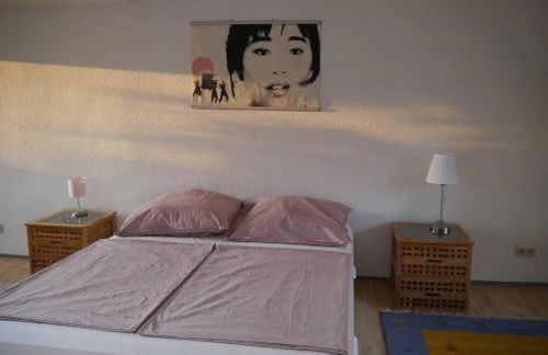 Sonniges Häuschen mit Garten - Foto 5