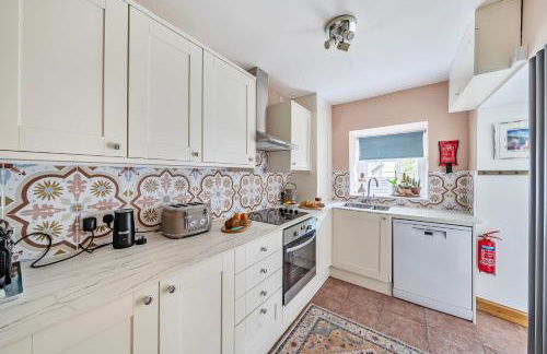 Bodior Lodge - Photo 12