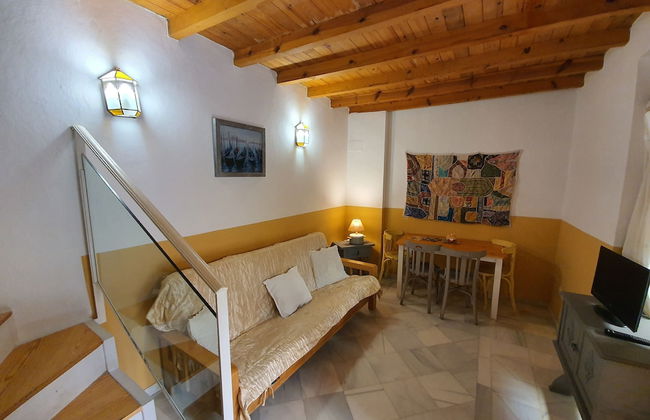 Vista Alhambra Apartamentos - Photo 29