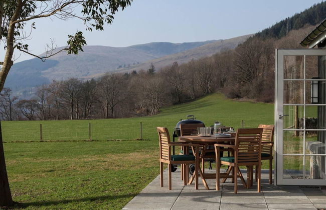 Dalveich Cottage W/hot tub & Stunning Views - Photo 9