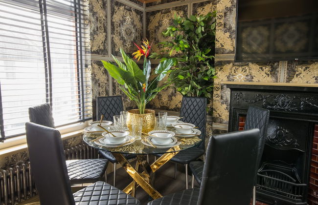 Luxury Versace 1 Bed, Hot Tub, Pool Table, Sky Tv - Foto 24