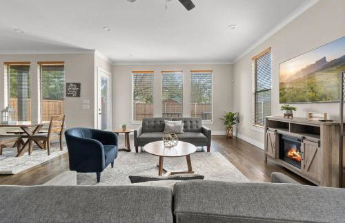 Trinity Groves Retreat - Large Modern 5 BR Home - Foto 34