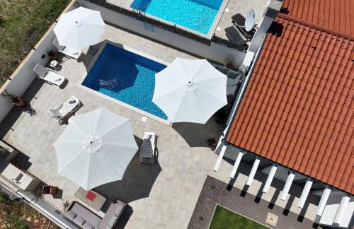 Villa Nostra - Photo 30