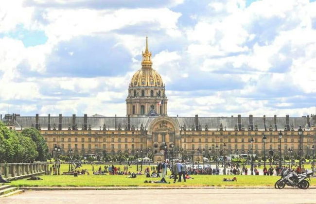 Elegant Home Close to the Eiffel Tower - Photo 12