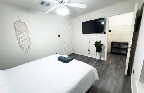 Hill Country Haven: Gateway to TXST and San Marcos - Foto 18