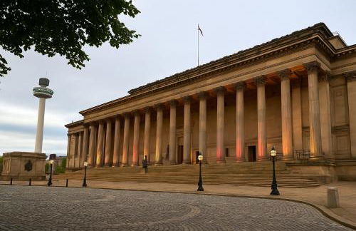 City Centre - Sleeps 6 - Bars, Parking & Netflix - Foto 28