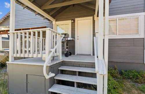 Charming Downtown McCloud Retreat home - Foto 32