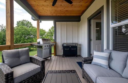 Walkable Downtown 5BR - Hot Tub and Resort Access - Foto 8