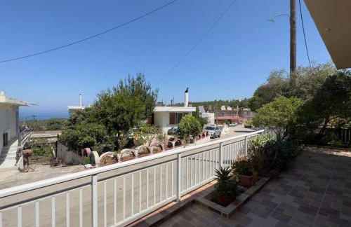 Maison authentique avec grande terrasse - Photo 3