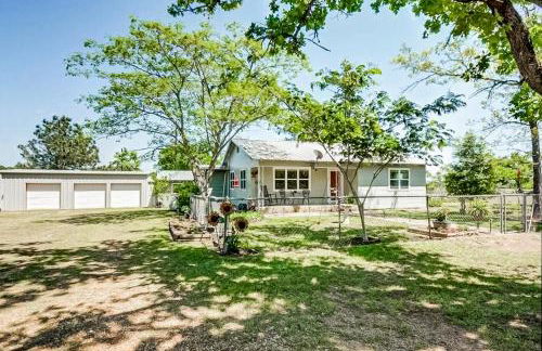 Fenced Yard! Peaceful Retreat in Smithville - Photo 15