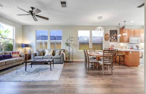 Wine Country Retreat with Hot Tub & Mini Golf - Foto 22