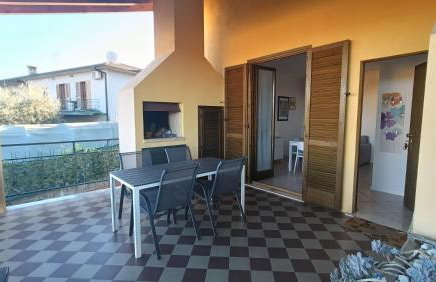 Appartamento Polpenazze - Relax in collina con piscina - Foto 1