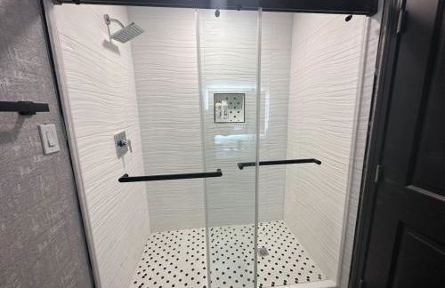 2 bedroom 20 min from downtown 4 beds - Foto 19