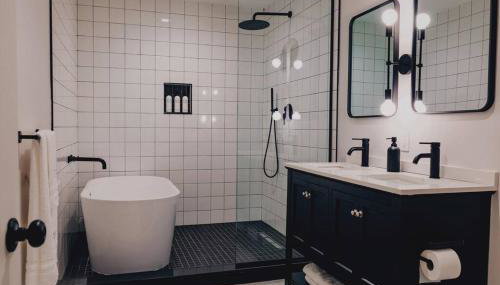 Emberwood Lodge - Luxury Cabin, Kid Friendly - Foto 3