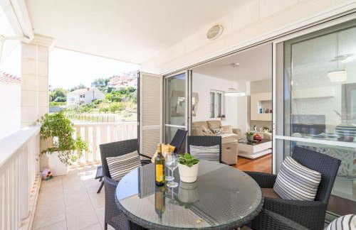 Seaview Apartment with Free Garage Parking 2 min to Beach Zaton near Dubrovnik - Photo 13