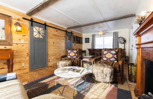 Cozy Cabin Style Apt Private 1st Flr 1 Bdrm - Foto 5