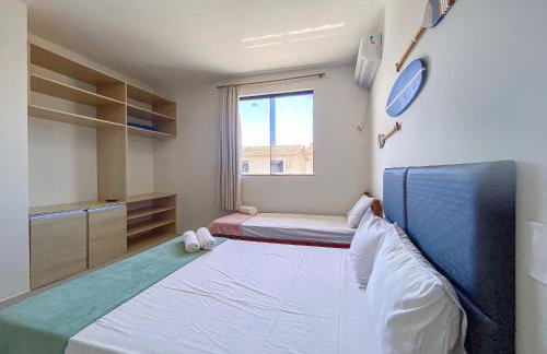 Aptos em condominio frente mar na praia de Taperapuã, atravessou a rua está na praia, aptos com 2 quartos com ar condicionado, internet privativa 300MBPS, 1 vaga de garagem, acomodam até 6 pessoas - Foto 65