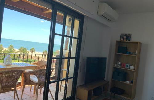 Mirando al mar. Primera linea de playa - Foto 29