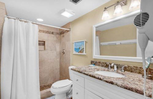 Chateau La Mer #5B - Foto 52