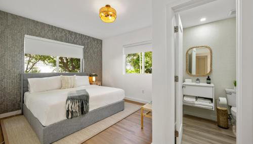 Lux Designer Apt 2BR and 2BA in the Heart of MIA Beach - Foto 2