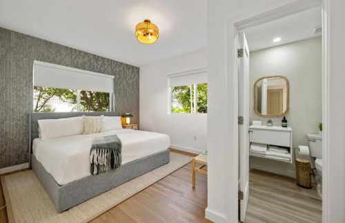 Lux Designer Apt 2BR and 2BA in the Heart of MIA Beach - Foto 2