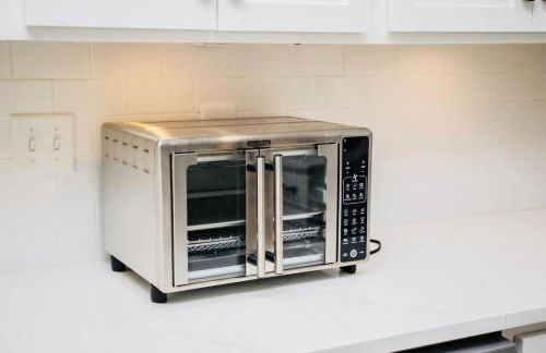 Trendy North Greenville Home - Foto 13