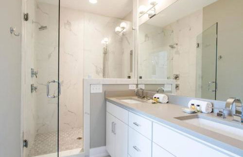 Ultra Large Deck Skyline Views - Foto 24