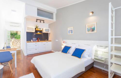 Amazing View - Photo 12