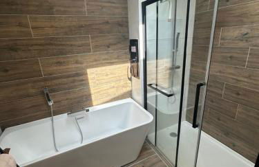 Spacieuse maison de vacances à proximité des plages - Foto 41