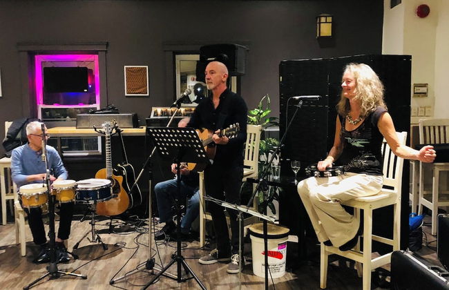 Slope-side Studio Bliss Ski-in Ski-out, Renovated At Blue, Hot Tub, Fast Wi-fi - Foto 17