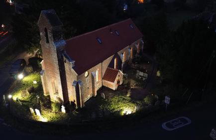 The Old Church - Foto 59