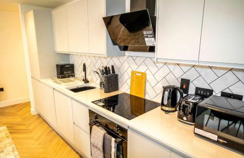 Fabulous 2 Bedroom Apartment in Central Manchester - Photo 15