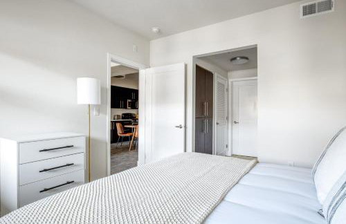 Redwood City 2BR w WD Pool BBQ nr Caltrain SFO-506 - Foto 10