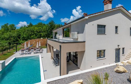 Villa Mochi, a beautiful modern villa in a tranquil enviroment - Photo 37